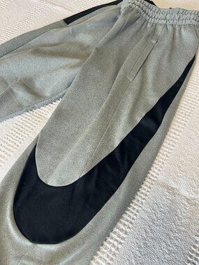 Nike Therma Cuffed Pants Grey Size Small Men